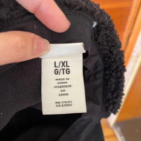 UGG Wool Blend Cap Hat With Sherpa Earflap Black Trapper Mens Size L/XL New - Picture 9 of 9